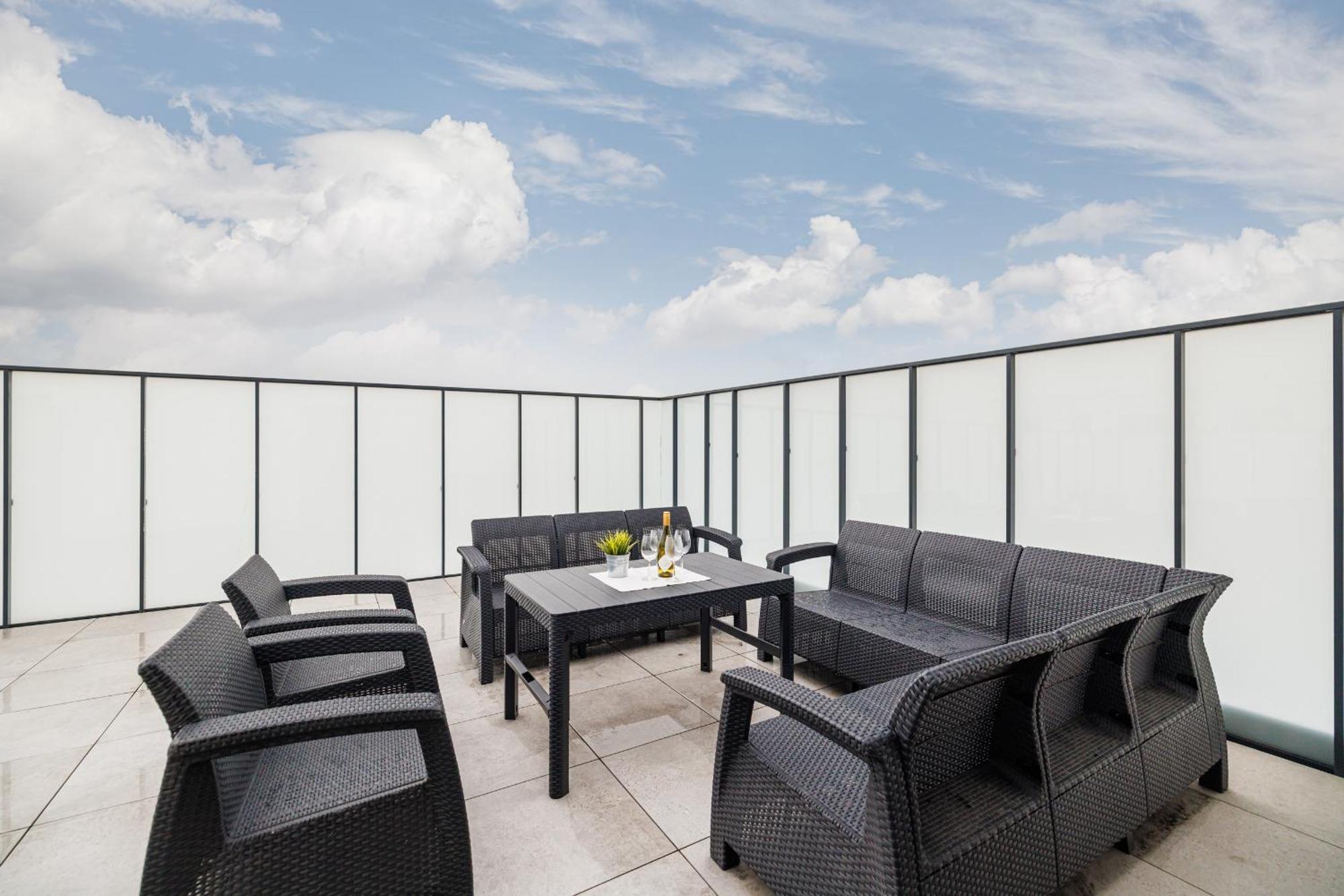 Ina Rent - Przystan Letnica Apartman Gdańsk Kültér fotó