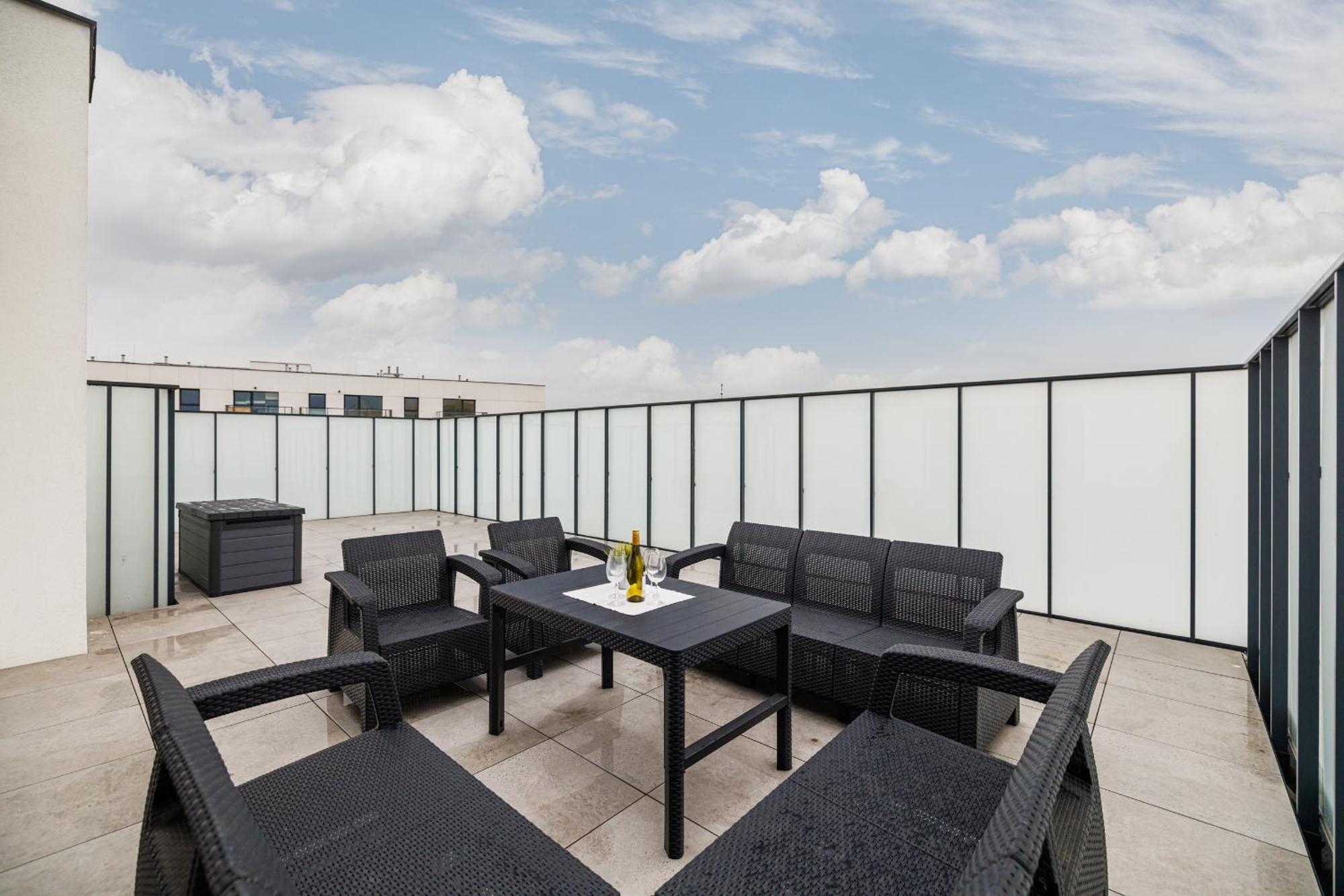 Ina Rent - Przystan Letnica Apartman Gdańsk Kültér fotó